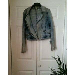 H&M Divided Acid washed distressed jean jacket